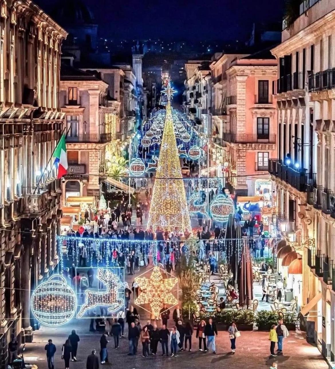 Central House Catania Historic Center ภายนอก รูปภาพ